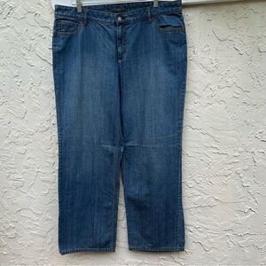 Liz Claiborne Denim Jeans Women's Size 16 Medium Wash Straight Leg Mid Rise